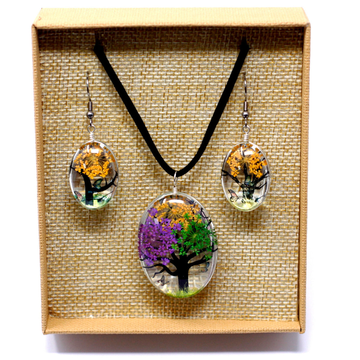 Pressed Flower Tree Of Life Jewellery Set - Artfully Curated Creations and identify whats in the image