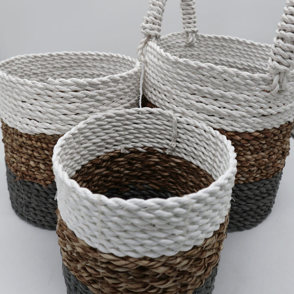 Seagrass Set Of 3 Baskets - Artfully Curated Creations and identify whats in the image