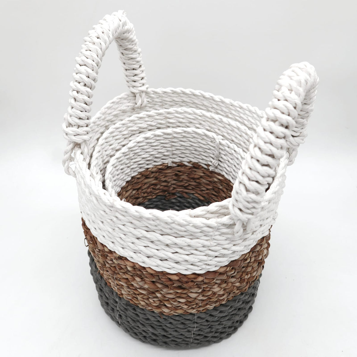 Seagrass Set Of 3 Baskets - Artfully Curated Creations and identify whats in the image