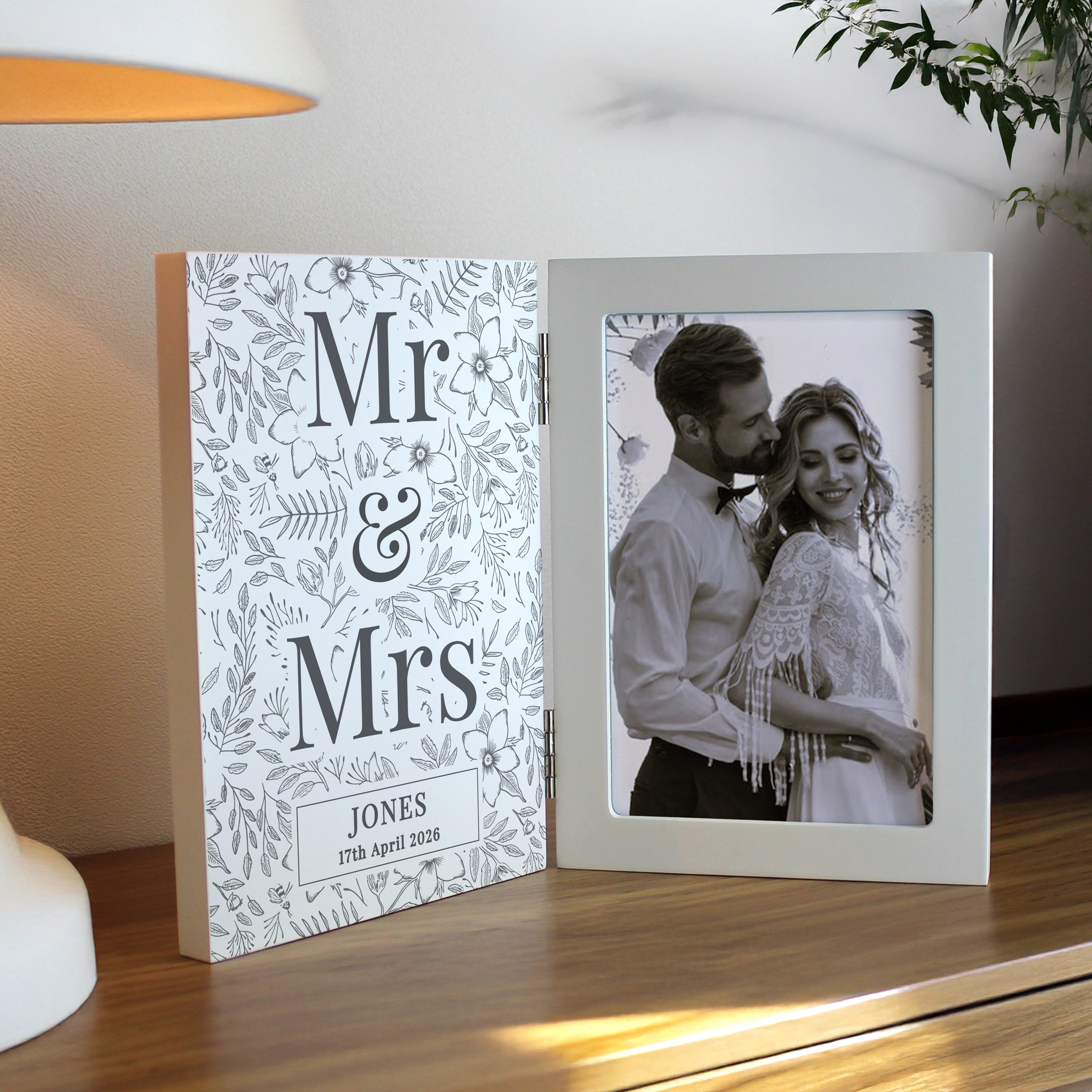 Personalised Wedding Photo Frame | A Stunning Keepsake for Couples
