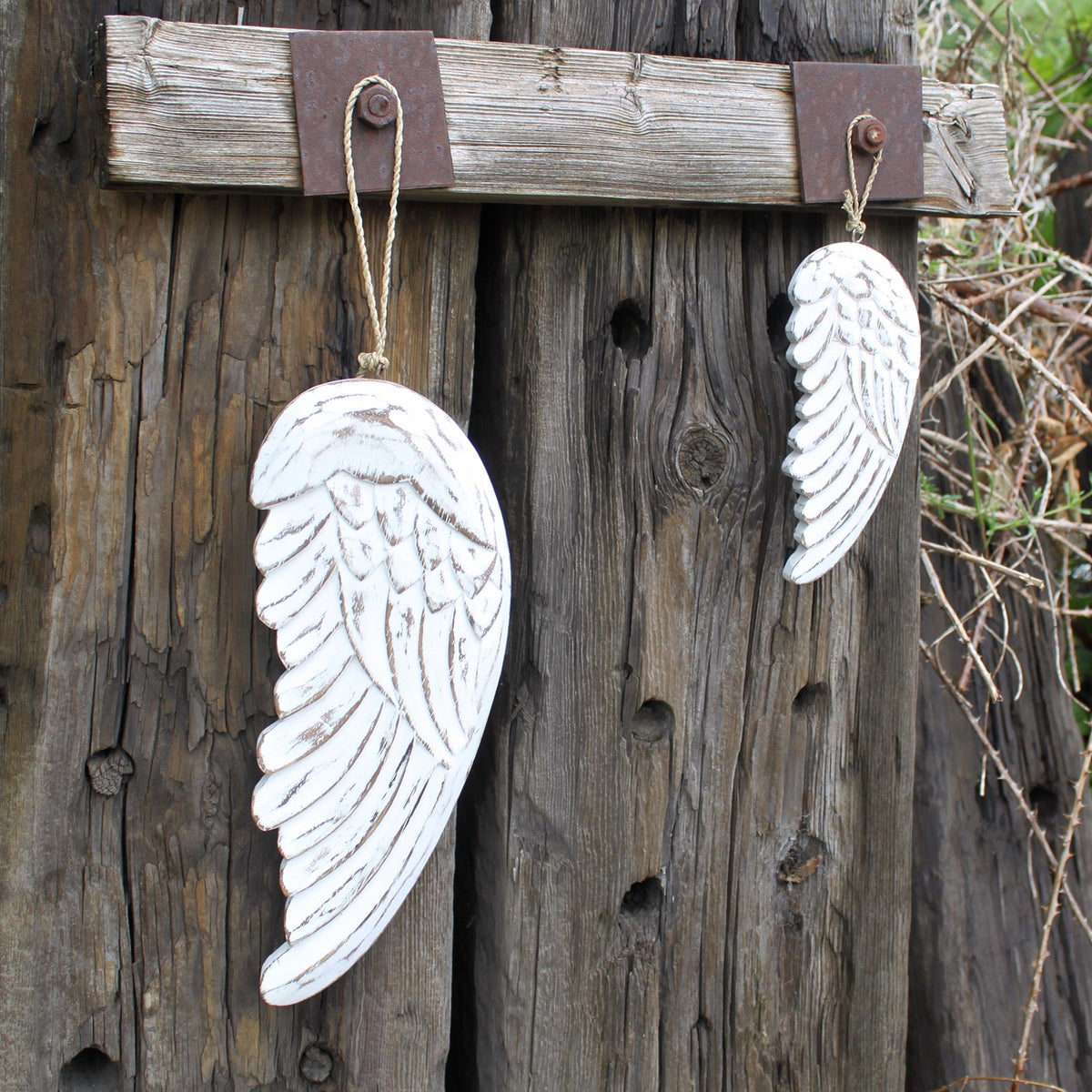 Hand Crafted 18cm Small Angel Wing - Artfully Curated Creations and identify whats in the image